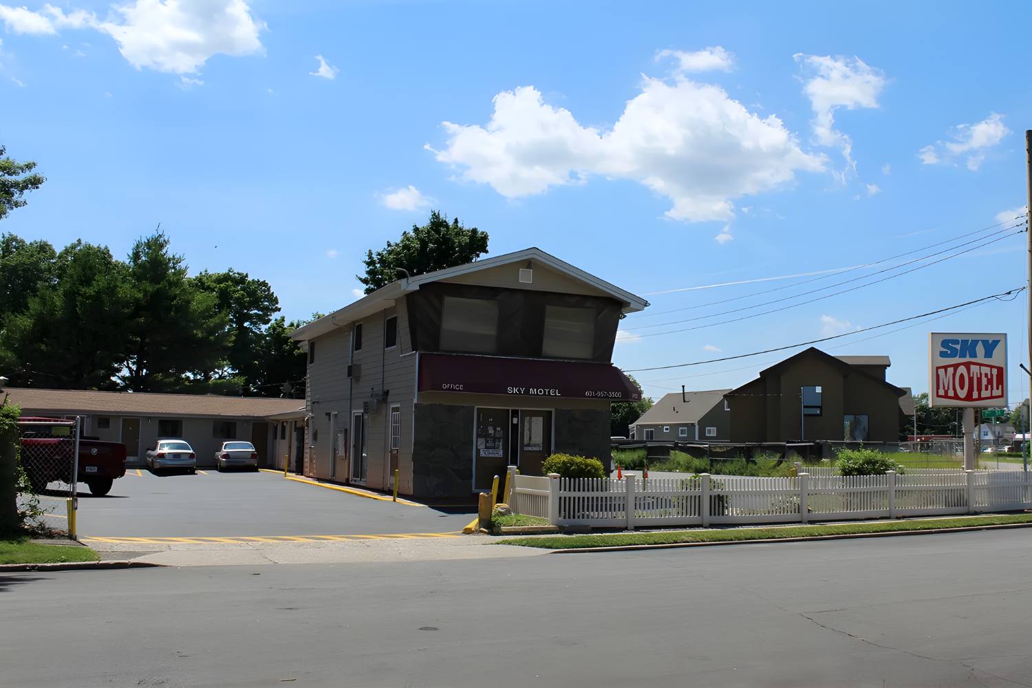 Image of Sky Motel