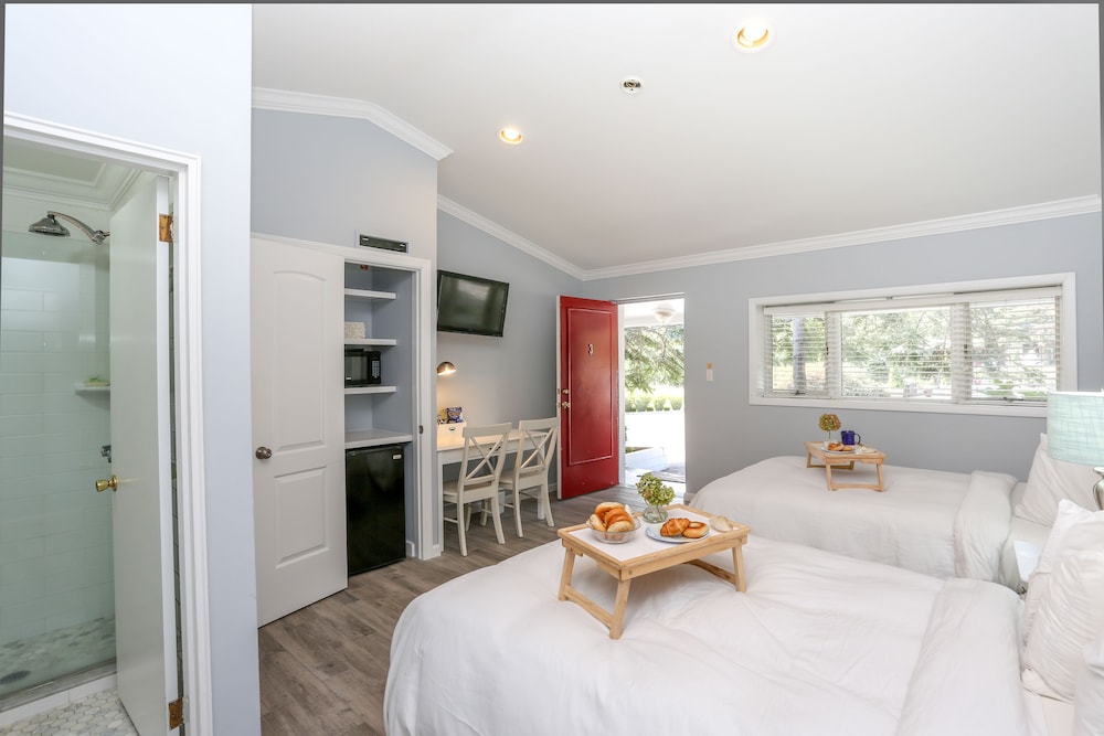 Image of Hampton Hamlet Inn