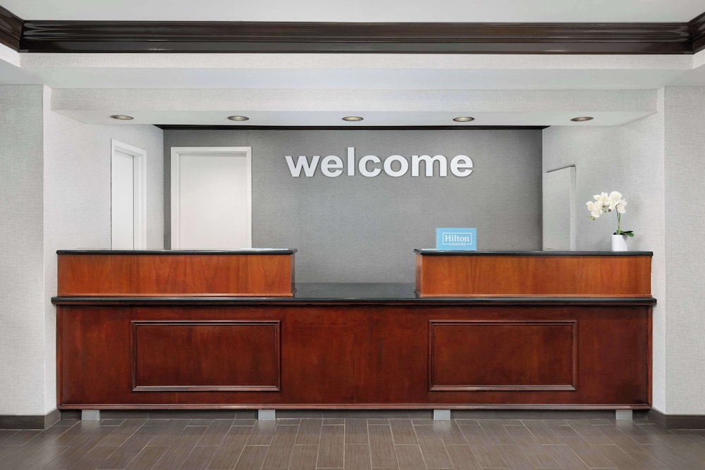 Image of Hampton Inn Islandia