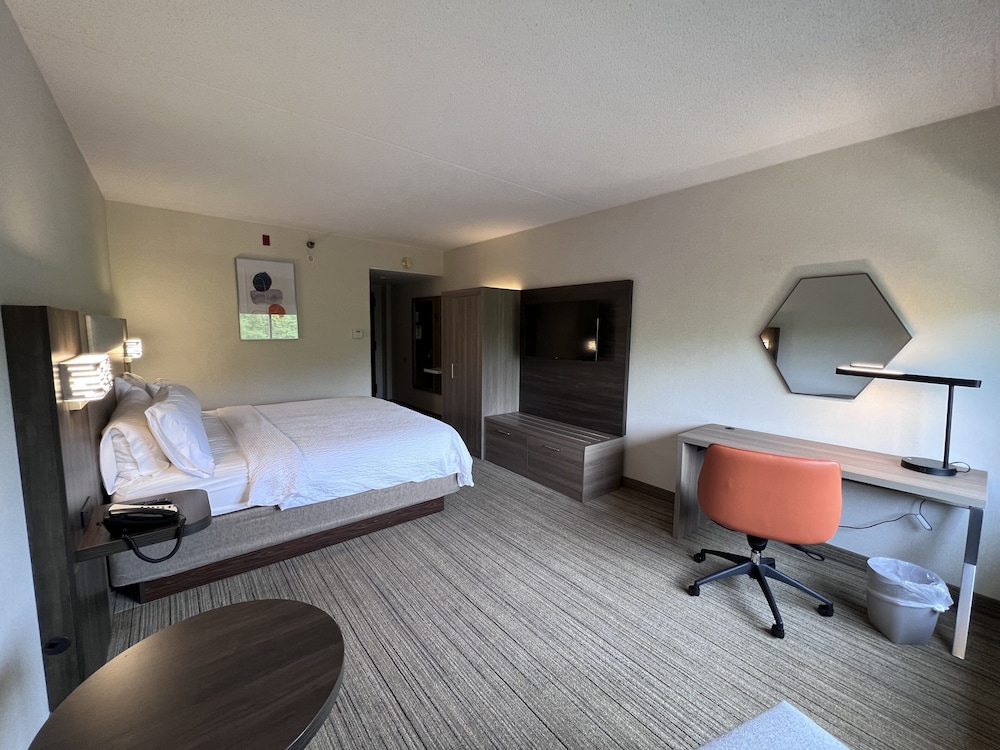 Image of Holiday Inn Express - Stony Brook