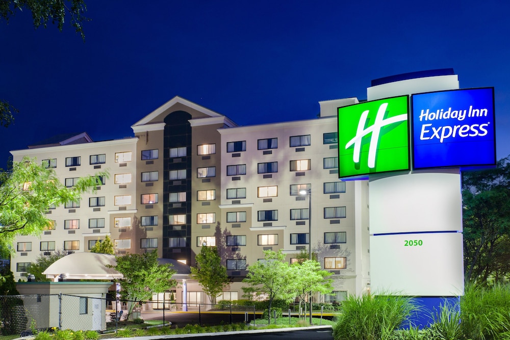 Image of Holiday Inn Express Hauppauge - Long Island