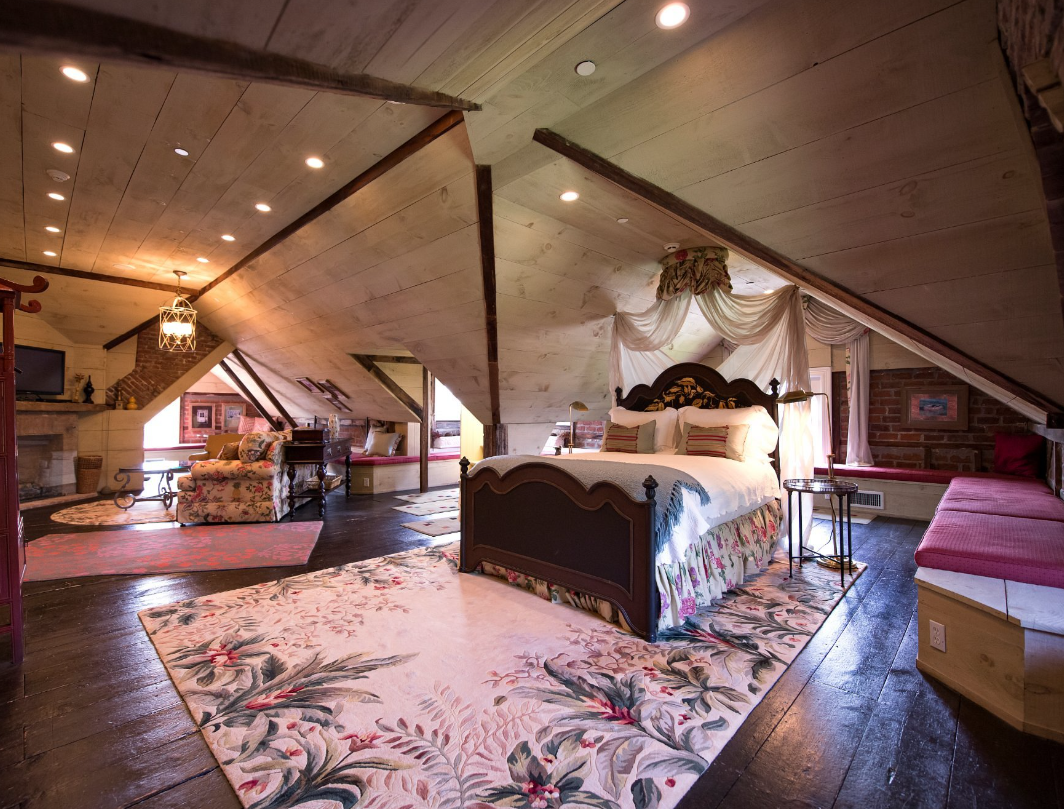 Image of Jedediah Hawkins Inn