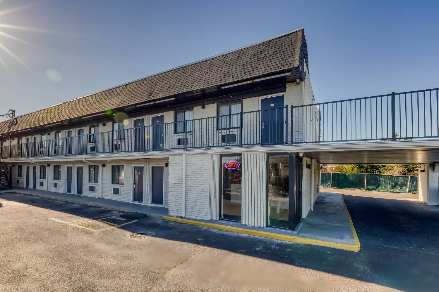Image of The SkyBreeze Inn