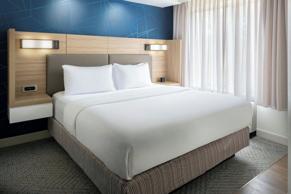 Image of Marriott SpringHill Suites