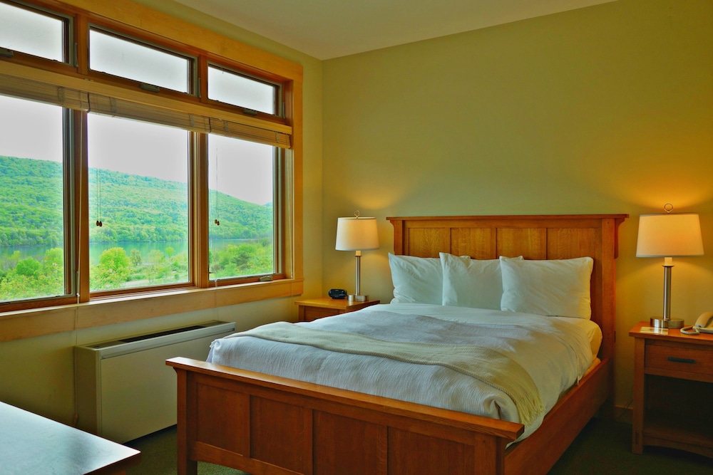 Image of Nature Inn at Bald Eagle