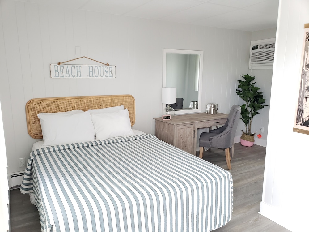 Image of Coastal Inn