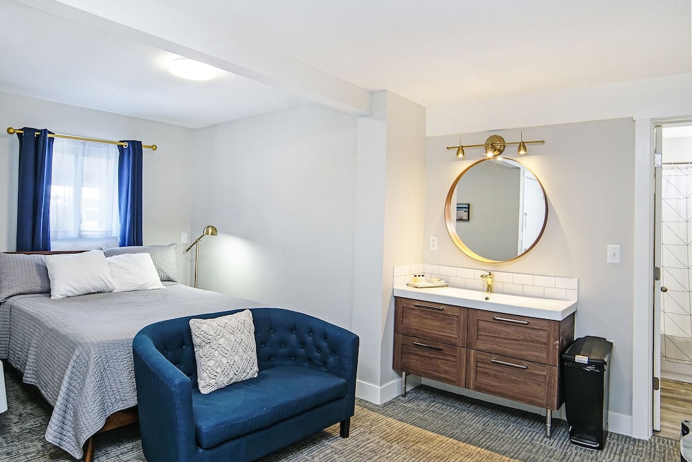 Image of Coastal Suites Resort