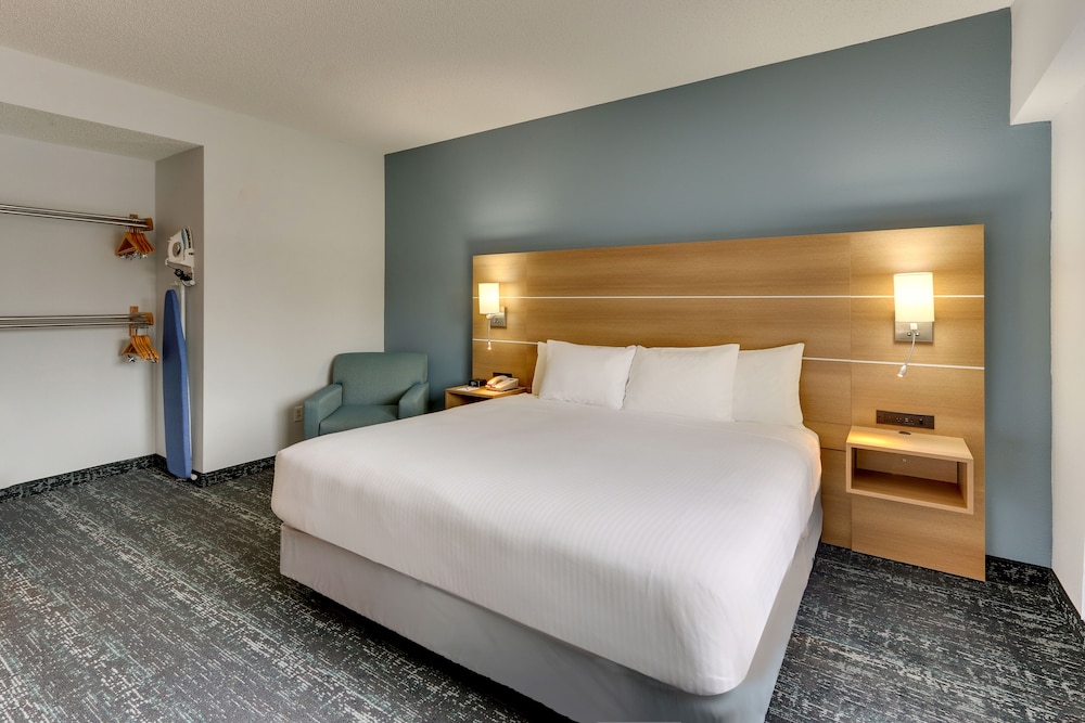 Image of ParkShore Resort