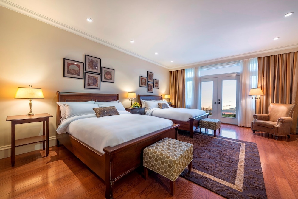 Image of Fox Harb'r Resort