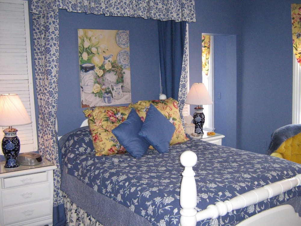Image of Magnolia Place Bed & Breakfast