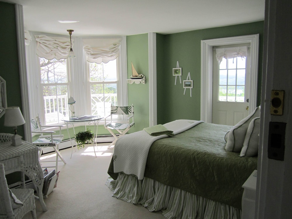 Image of Magnolia Place Bed & Breakfast