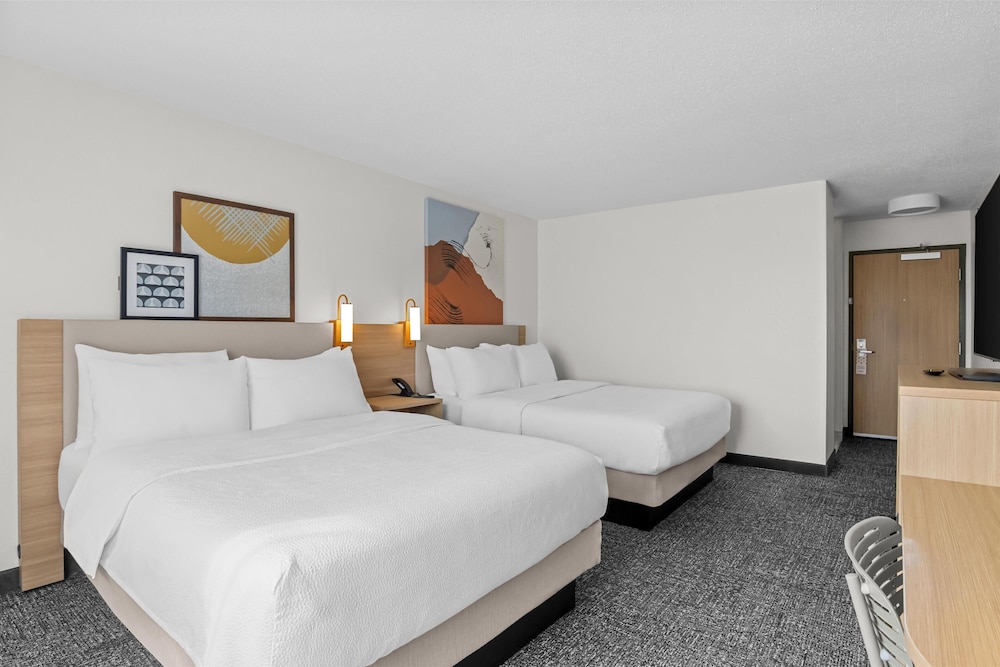 Image of Spark by Hilton