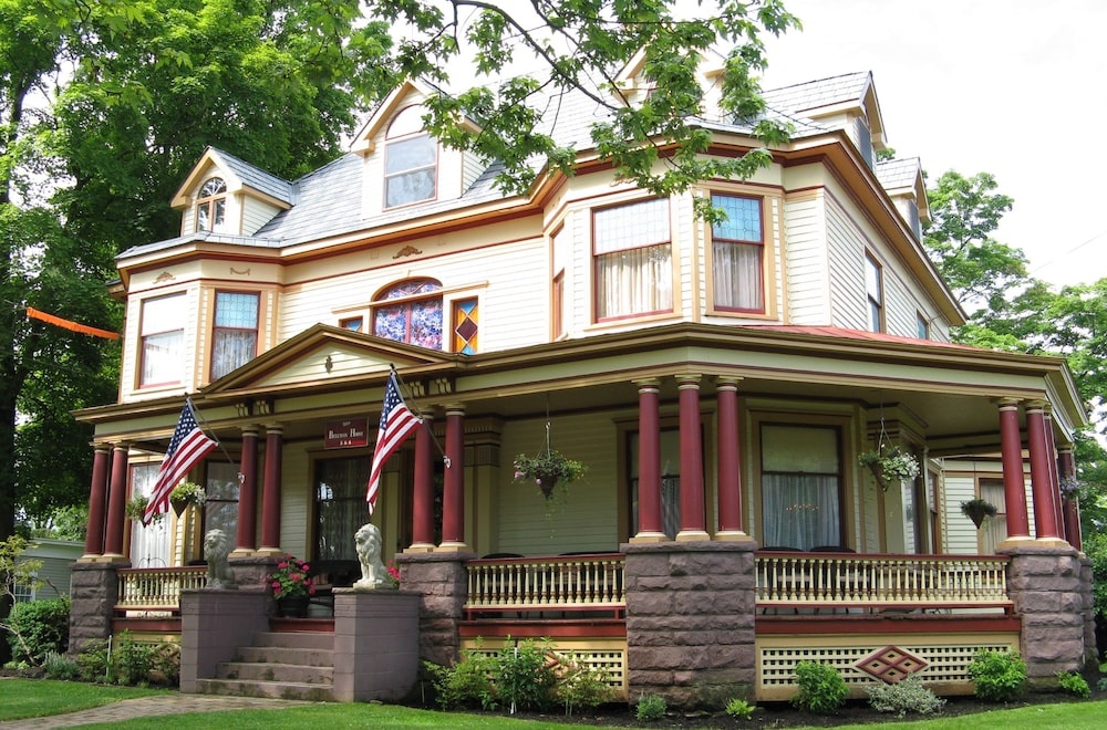 Image of 1897 Beekman House Bed & Breakfast