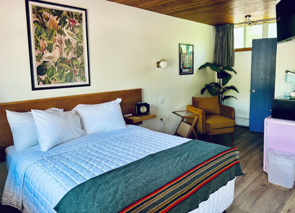 Image of The Sierra Motel