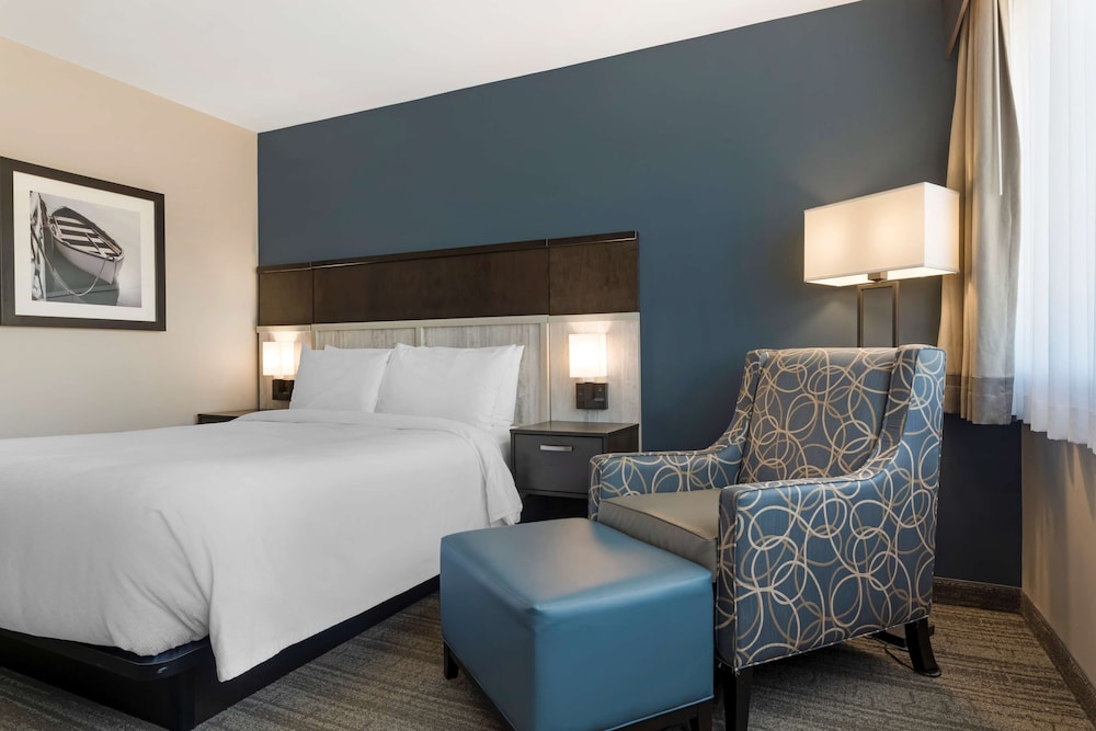 Image of Best Western Plus Chocolate Lake Hotel
