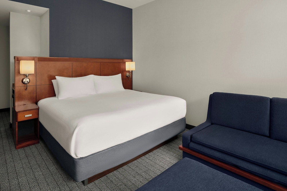 Image of Courtyard by Marriott Halifax Downtown
