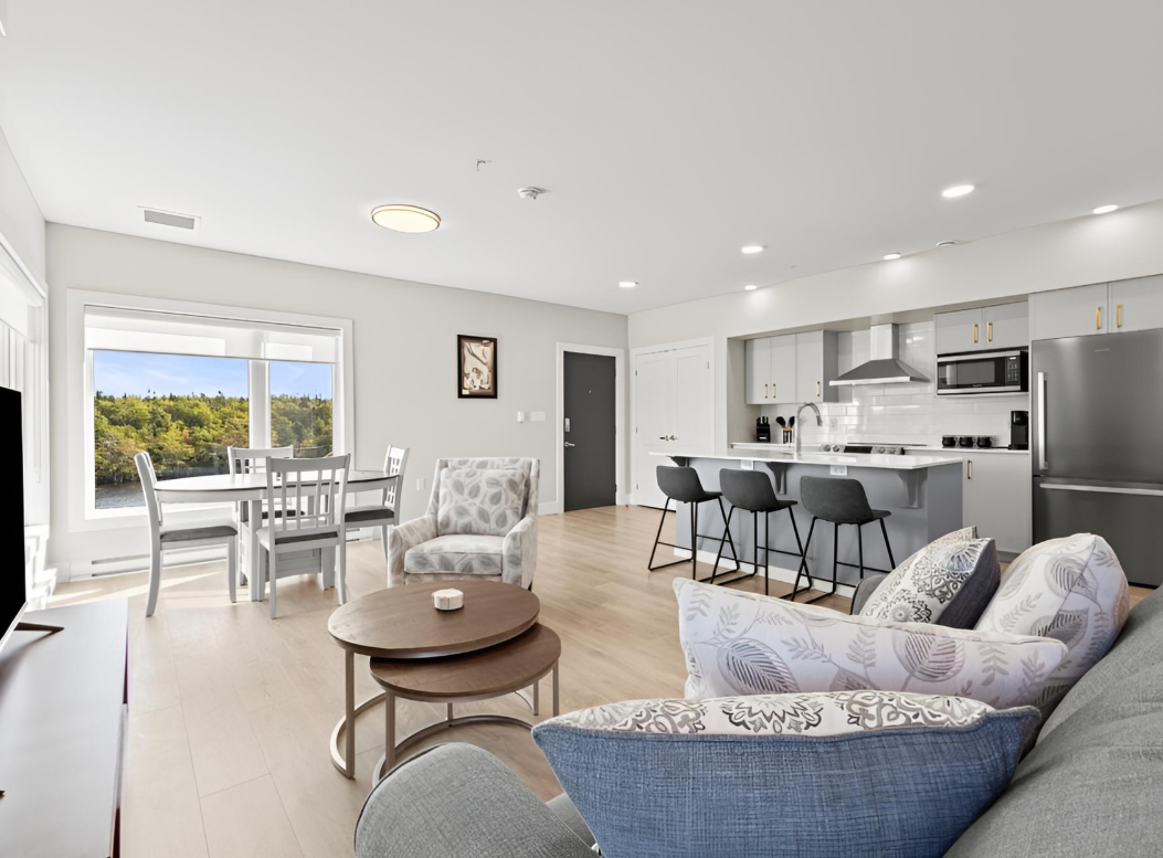 Image of Governors Lake Suites