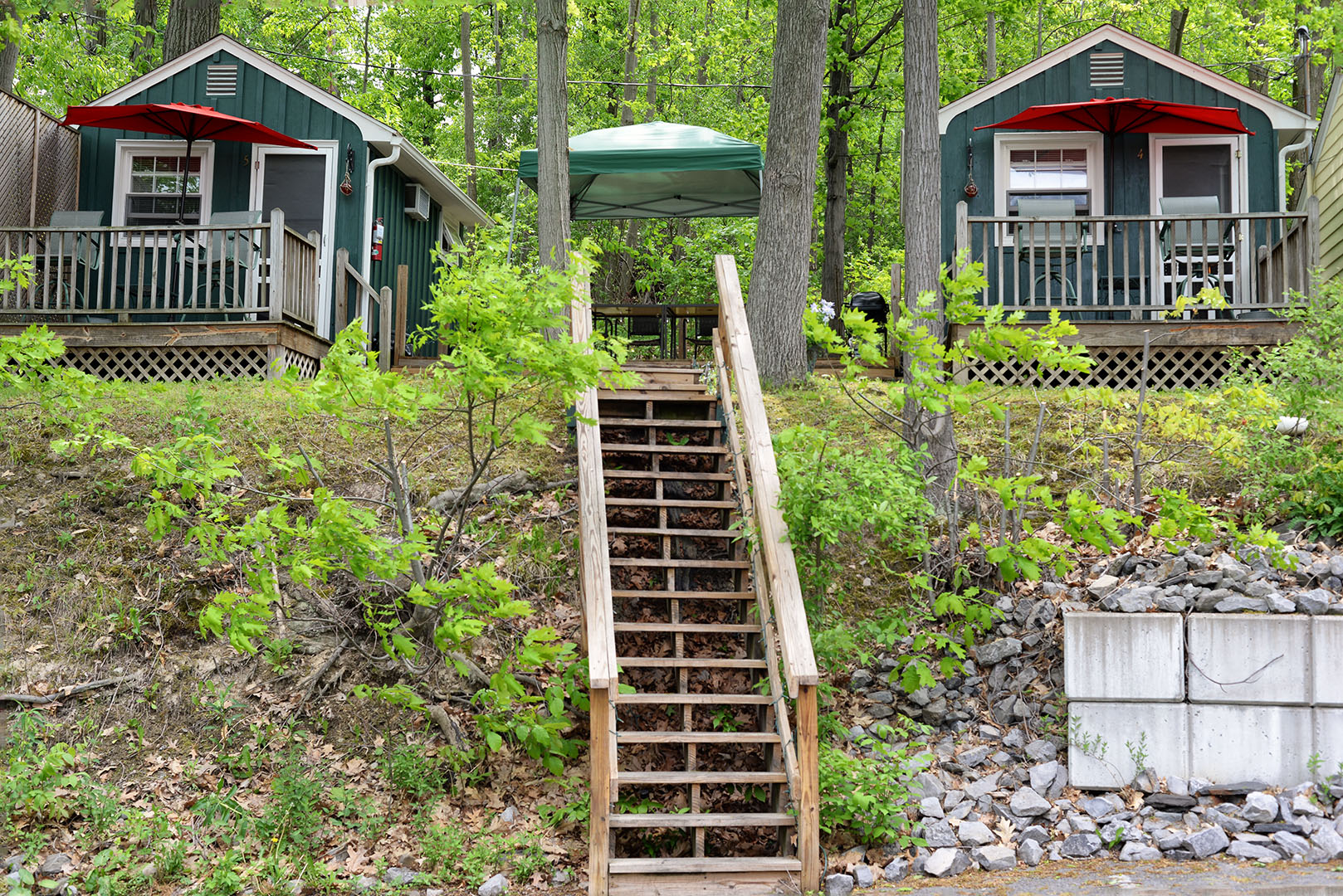 Image of Admiral Peabodys Lakeside Lodging