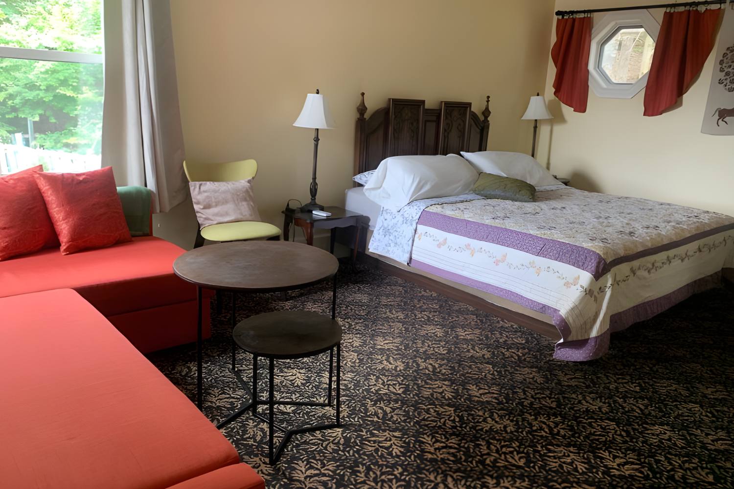 Image of Salmon River Country Inn / The Mermaid Eatery