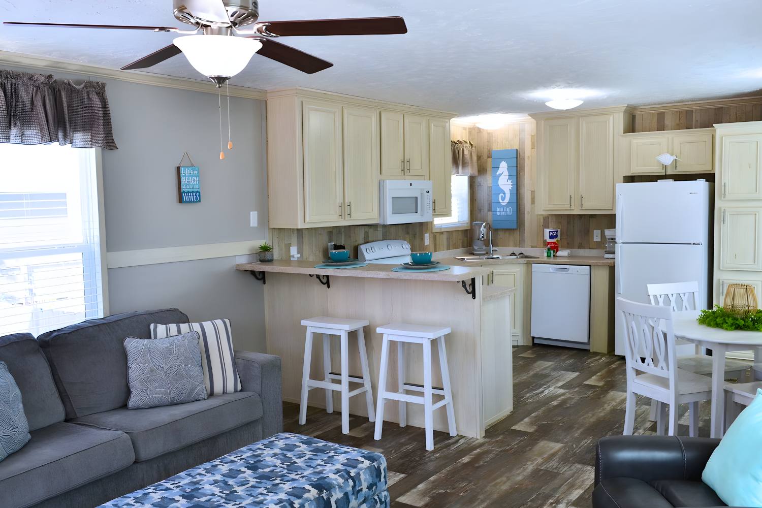 Image of Sum Beaches Paradise Cottage 1