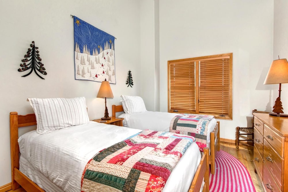 Image of KBM Resorts | Private Home | Nordic Retreat Hot Tub, Mountain views, Wood Fireplace, 2 Family Rooms! PAC-2410