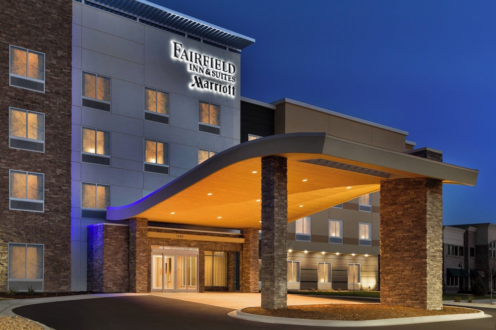 Image of Fairfield by Marriott Inn & Suites Boulder Longmont