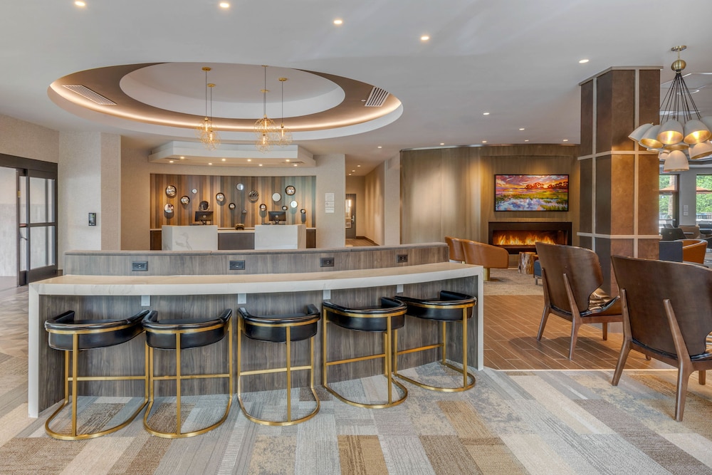 Image of DoubleTree by Hilton Charleston Riverview