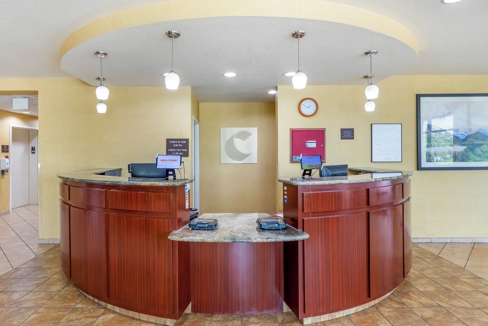 Image of Comfort Suites Longmont
