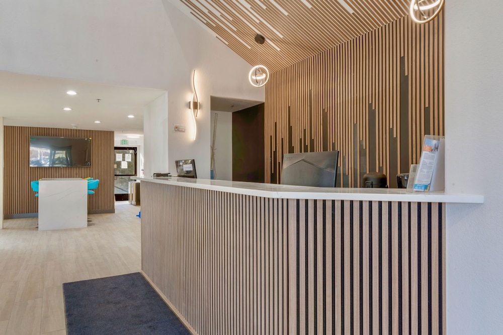 Image of Days Inn by Wyndham Thornton