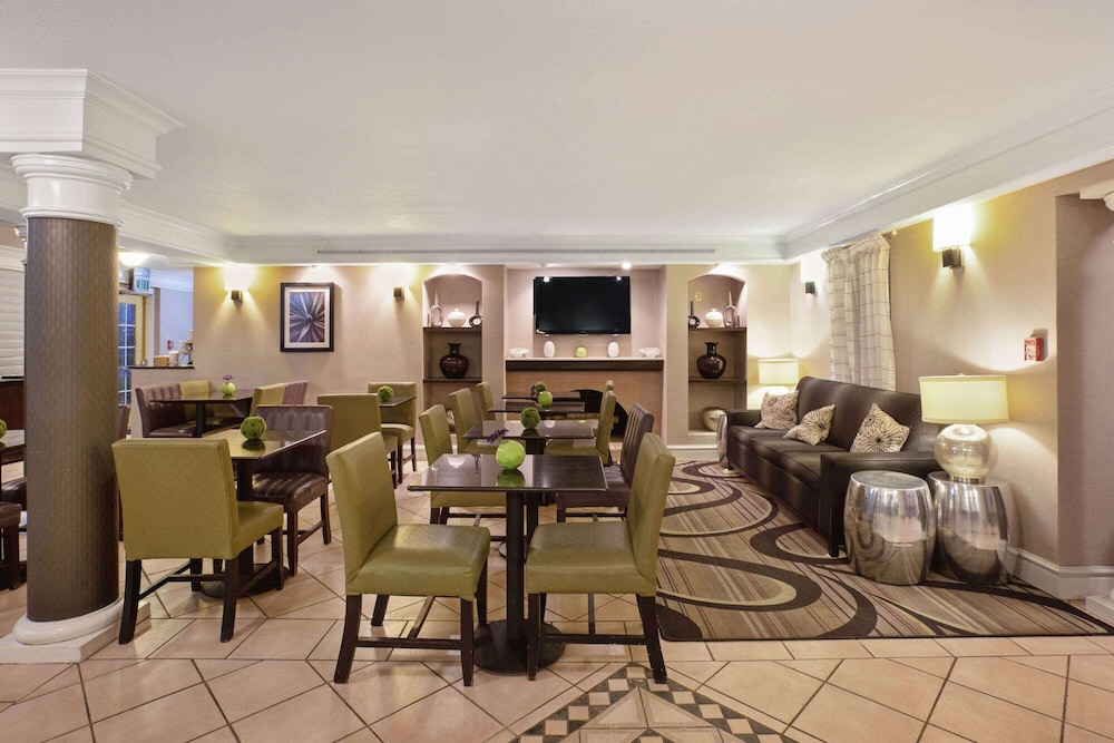 Image of La Quinta Inn by Wyndham Denver Golden