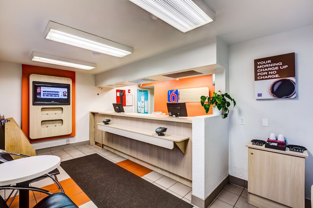 Image of Motel 6 Wheat Ridge, CO - West - Denver North