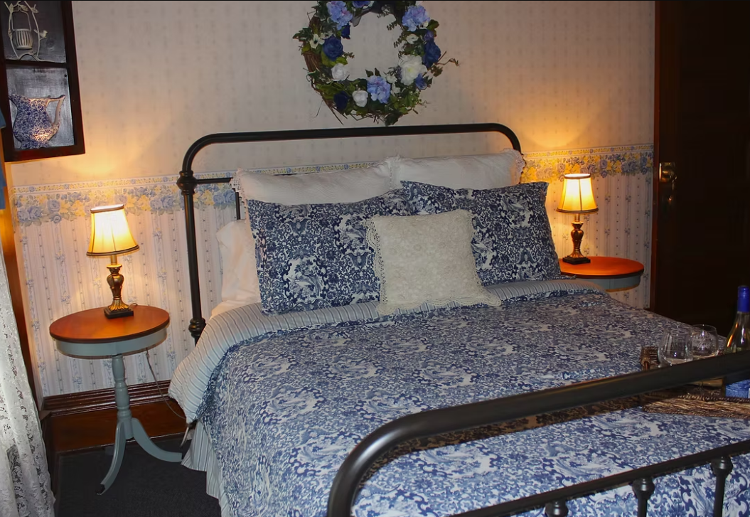 Image of The Red Kettle Inn Bed and Breakfast