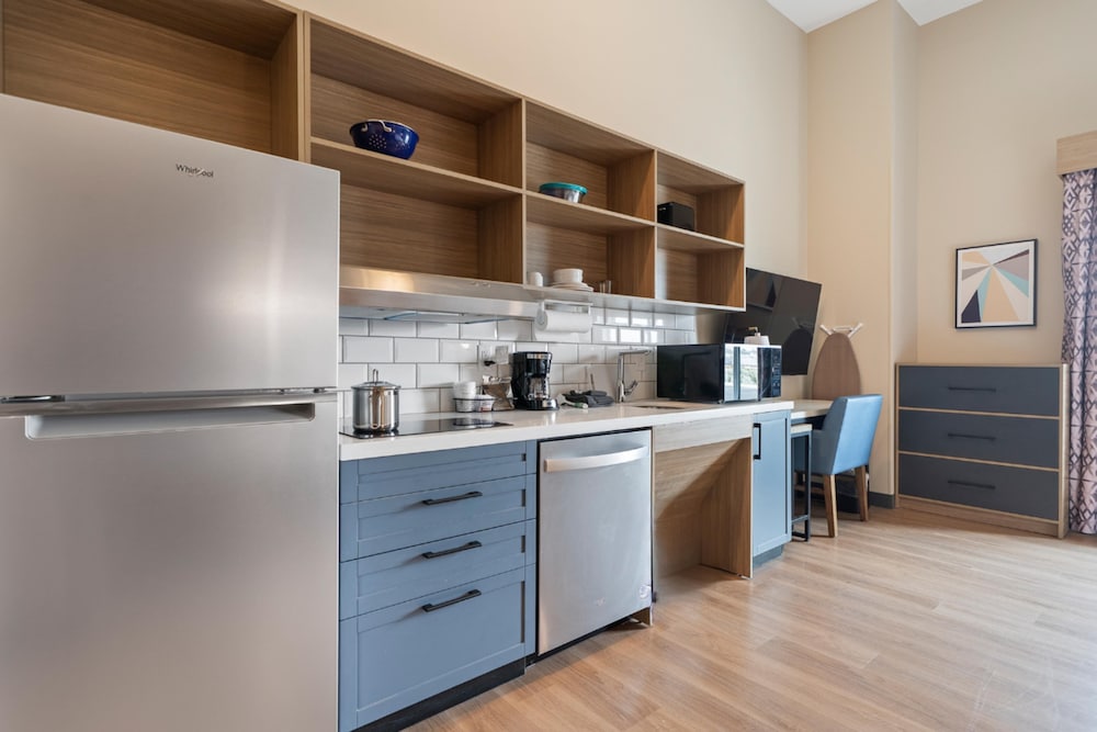 Image of Candlewood Suites Perry
