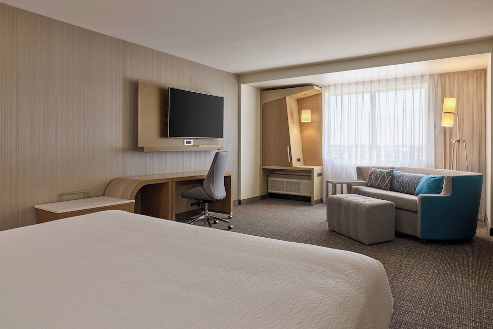 Image of Courtyard by Marriott Denver Aurora