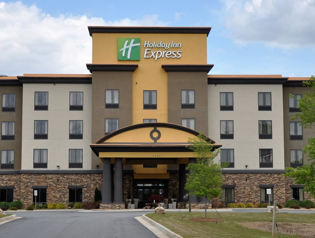 Image of Holiday Inn Express & Suites Perry