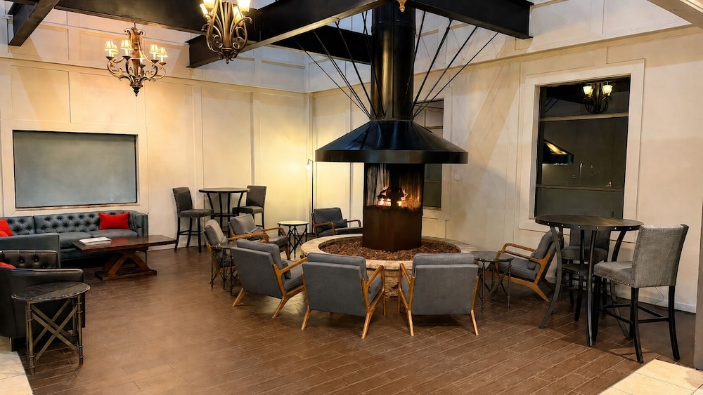 Image of Expedition Lodge Estes Park