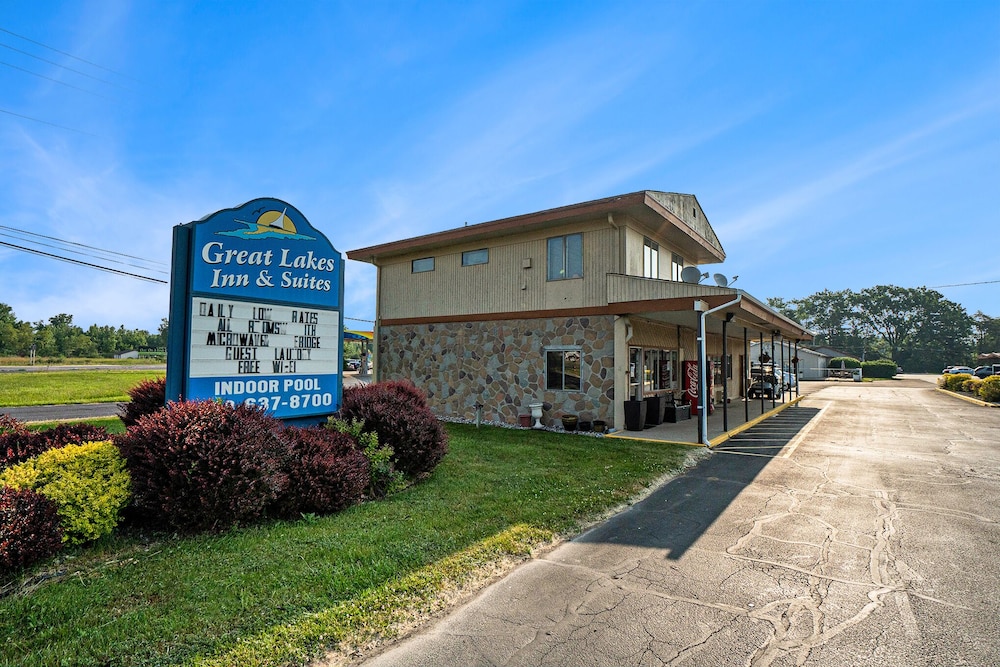 Image of Great Lakes Inn & Suites