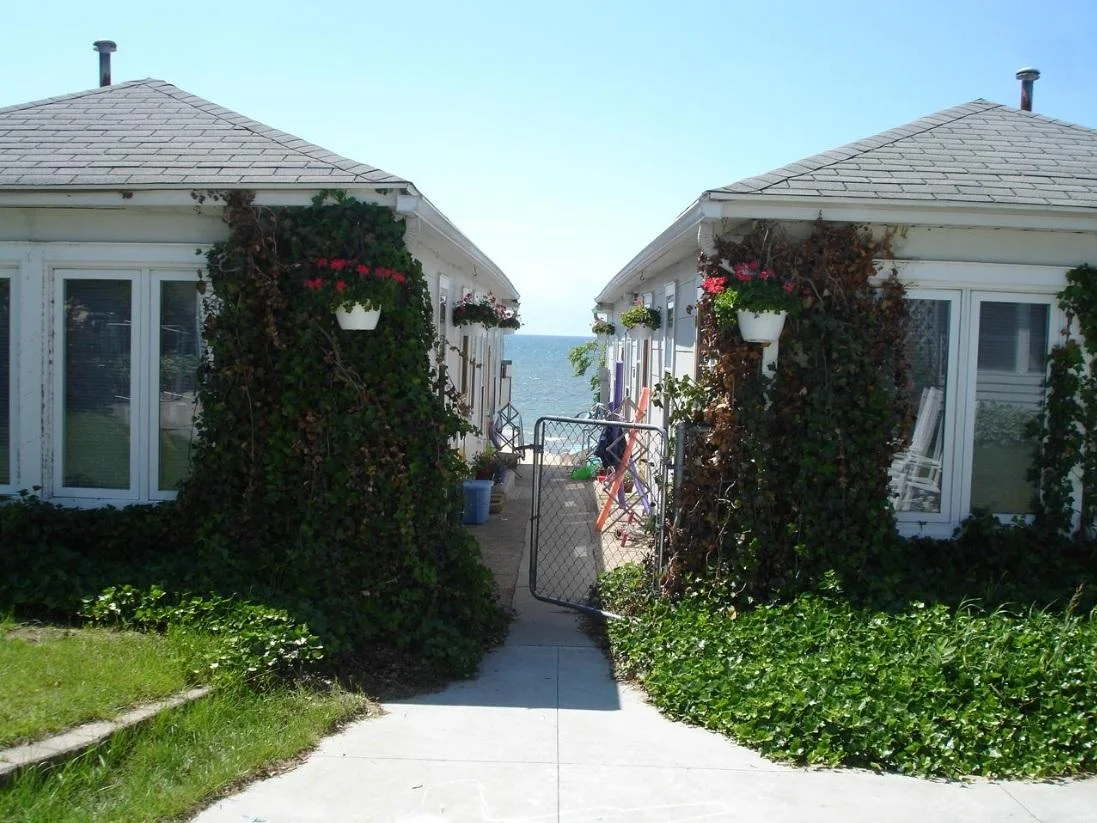 Image of MichiMonaMac Lakeshore Cottages