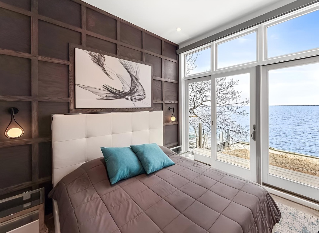 Image of Pines Point