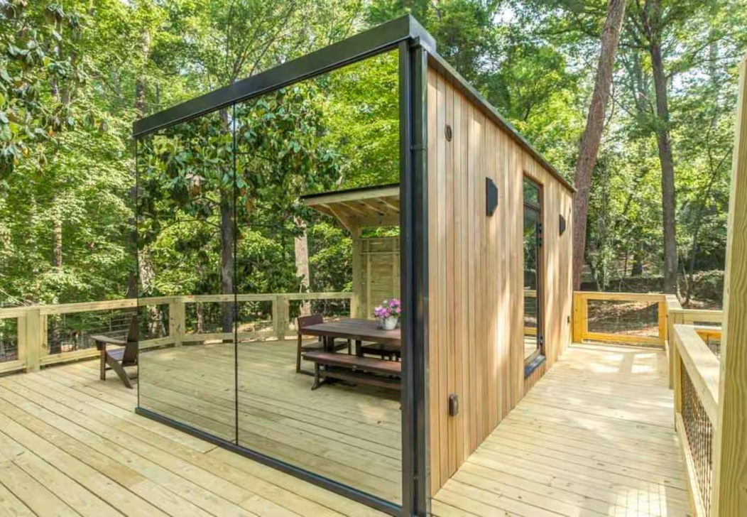 Image of Mirror House