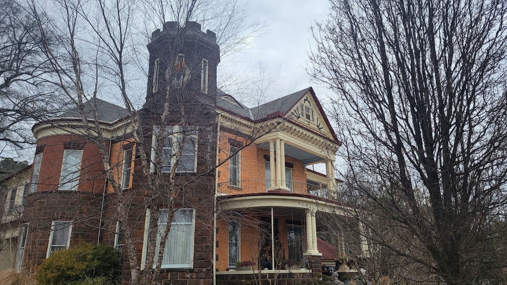 Image of 1890 Williams House Inn