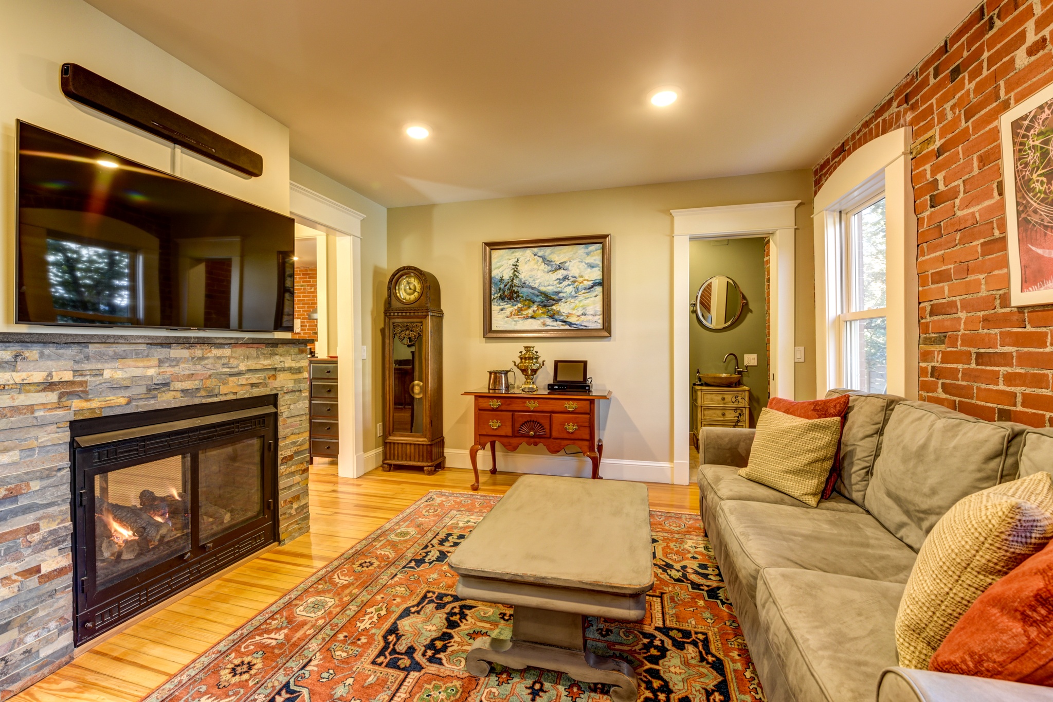 Image of Mapleton Ave Sanctuary: A Historic Haven of Light and Serenity