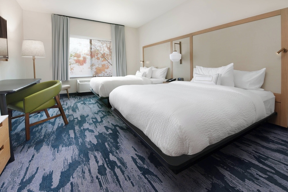 Image of Fairfield by Marriott Inn & Suites, El Dorado
