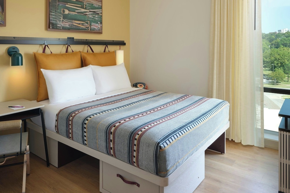 Image of Moxy Fayetteville