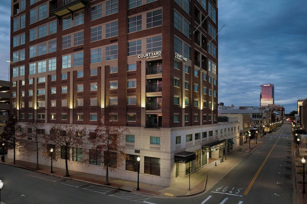Image of Courtyard by Marriott Little Rock Downtown