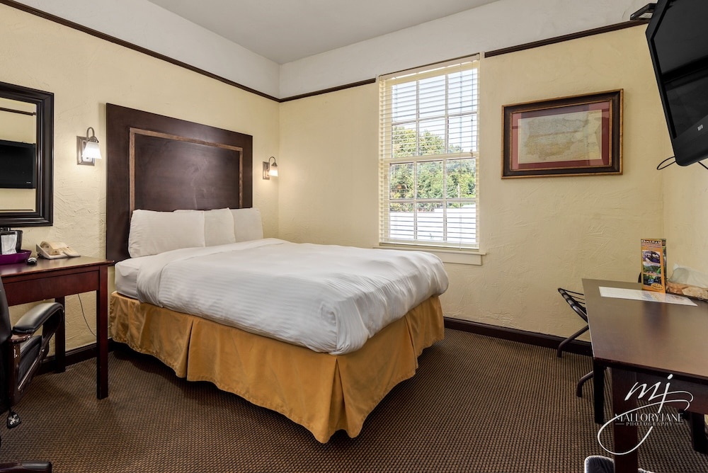 Image of 1929 Hotel Seville