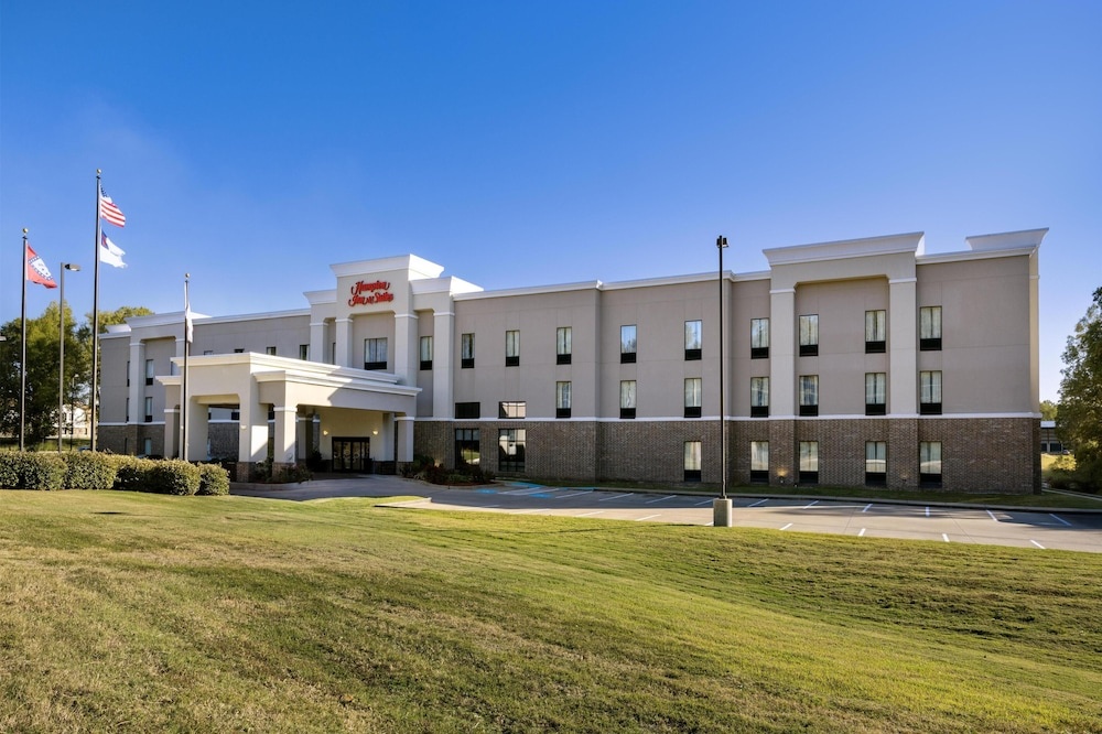 Image of Hampton Inn & Suites Hope