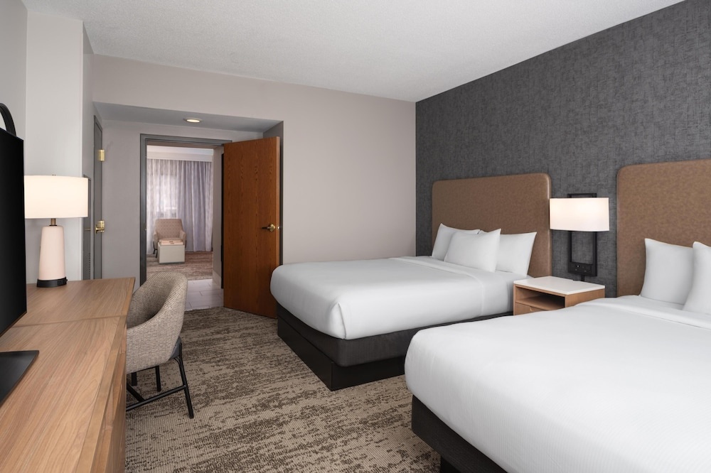 Image of Embassy Suites by Hilton at Hot Springs Convention Center