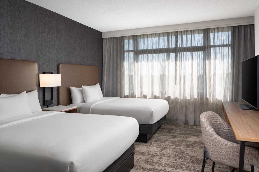 Image of Embassy Suites by Hilton at Hot Springs Convention Center