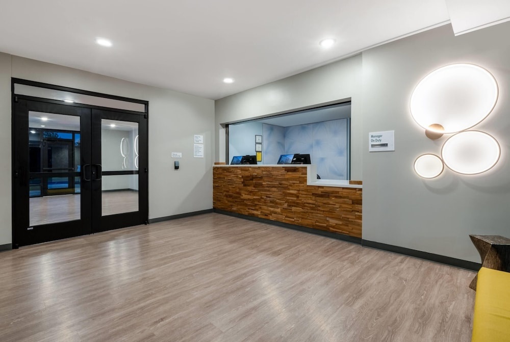Image of Echo Suites Extended Stay by Wyndham Savannah Pooler